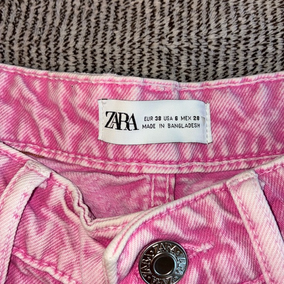 Zara Bright Pink Jean Shorts - Picture 2 of 10